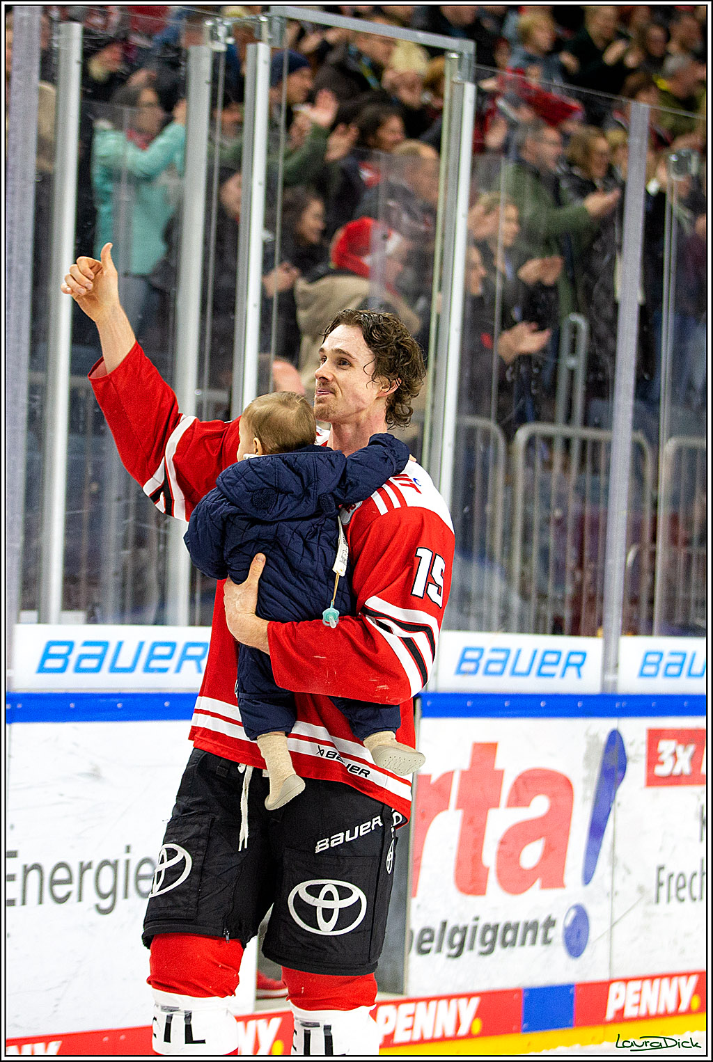 PENNY DEL; Koelner Haie- Loewen Frankfurt; Koeln, 18.12.2022